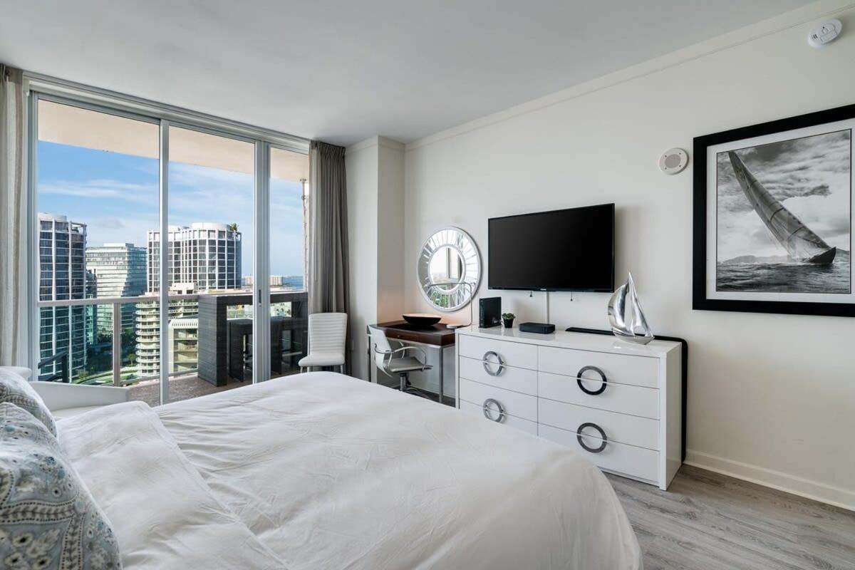 City View Balcony Steps From Restaurants, Peacock Park & Marina Miami Exterior foto